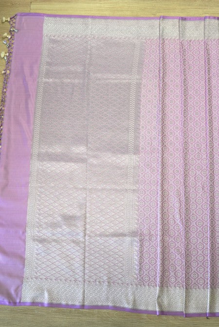 Lavender with Cream tanchoi banarasi saree