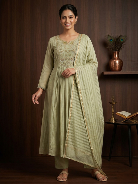 Pista cut work kurta set with duppata
