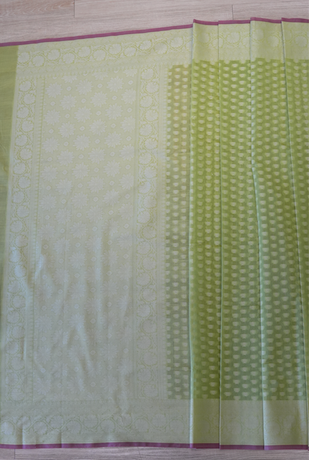 Pista banarasi cotton butti border saree