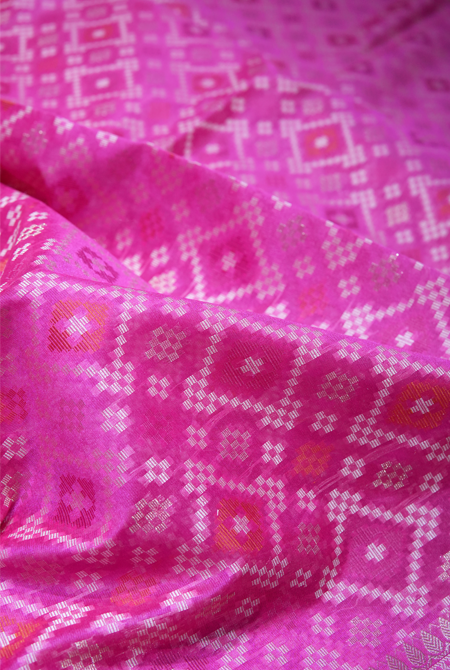 Raani banarasi cotton patola wave saree