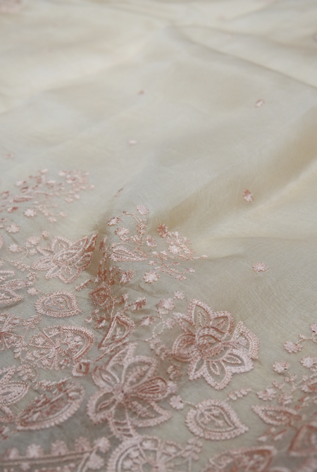 Light peach organza scallop saree